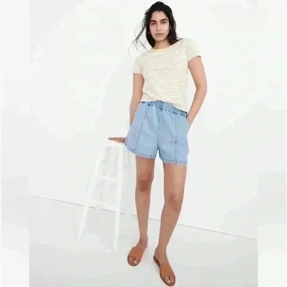 Madewell Pants - MADEWELL Denim Easy Pull-On Shorts in Rathmore Wash Size XXL